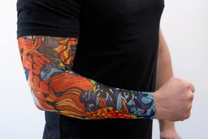 Tatuerings&auml;rm Flowers & Koi fish